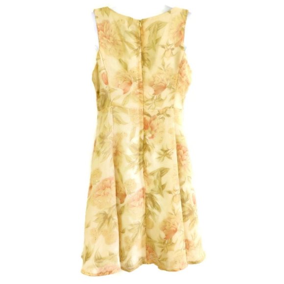 SOLD Limited Dress  90s Pale Yellow Floral Fit Flare Zipper Lined Princess 4 - Picture 5 of 6